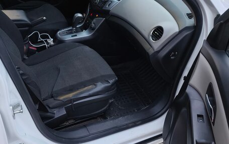 Chevrolet Cruze II, 2013 год, 700 000 рублей, 15 фотография