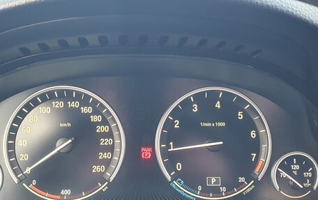 BMW 5 серия, 2014 год, 2 400 000 рублей, 13 фотография