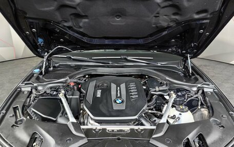 BMW 5 серия, 2019 год, 3 995 000 рублей, 10 фотография