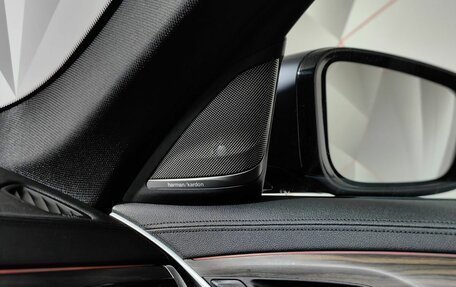 BMW 5 серия, 2019 год, 3 995 000 рублей, 19 фотография