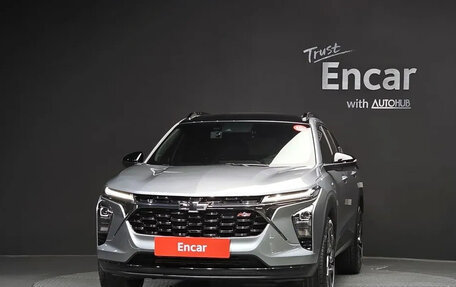 Chevrolet Trax, 2023 год, 1 548 000 рублей, 2 фотография