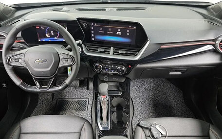 Chevrolet Trax, 2023 год, 1 548 000 рублей, 7 фотография