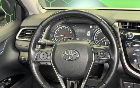 Toyota Camry, 2020 год, 2 900 000 рублей, 9 фотография