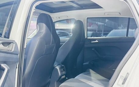 Volkswagen Tharu, 2022 год, 1 781 000 рублей, 8 фотография