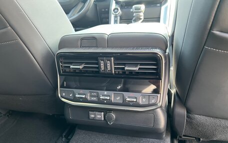 Toyota Land Cruiser, 2022 год, 8 950 000 рублей, 21 фотография