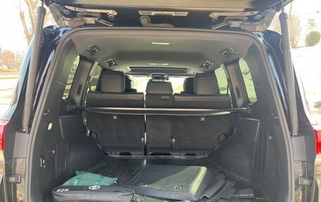Toyota Land Cruiser, 2022 год, 8 950 000 рублей, 28 фотография