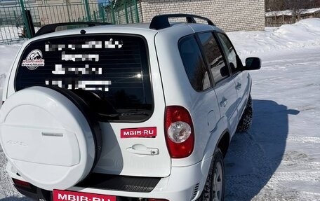 Chevrolet Niva I рестайлинг, 2012 год, 550 000 рублей, 14 фотография