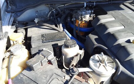 Nissan Pathfinder, 2005 год, 950 000 рублей, 11 фотография