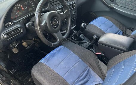 Chevrolet Niva I рестайлинг, 2003 год, 200 000 рублей, 5 фотография