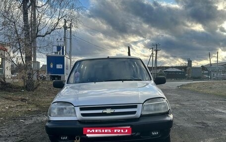 Chevrolet Niva I рестайлинг, 2003 год, 200 000 рублей, 2 фотография