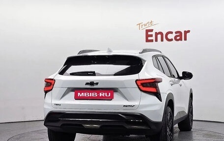 Chevrolet Trax, 2023 год, 1 578 000 рублей, 3 фотография