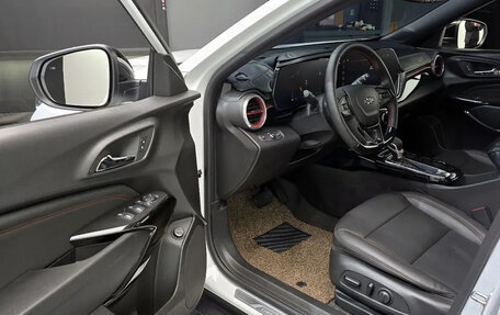 Chevrolet Trax, 2023 год, 1 603 000 рублей, 6 фотография