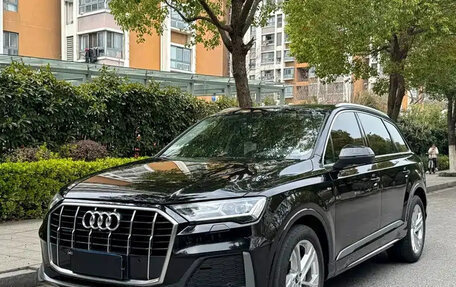 Audi Q7, 2023 год, 6 300 000 рублей, 3 фотография