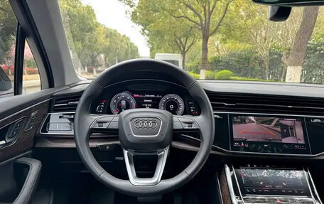 Audi Q7, 2023 год, 6 300 000 рублей, 13 фотография