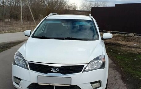 KIA cee'd I рестайлинг, 2010 год, 680 000 рублей, 2 фотография