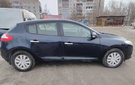 Renault Megane III, 2012 год, 700 000 рублей, 3 фотография
