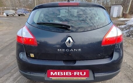 Renault Megane III, 2012 год, 700 000 рублей, 2 фотография