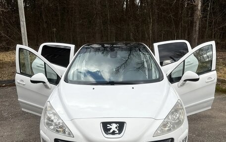 Peugeot 308 II, 2011 год, 465 000 рублей, 2 фотография