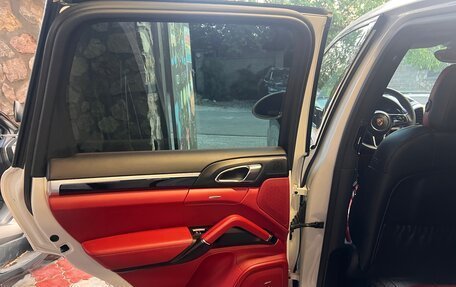 Porsche Cayenne III, 2015 год, 4 000 000 рублей, 17 фотография