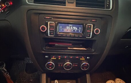 Volkswagen Jetta VI, 2013 год, 870 000 рублей, 13 фотография