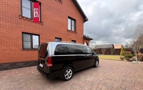 Mercedes-Benz V-Класс, 2017 год, 5 650 000 рублей, 3 фотография