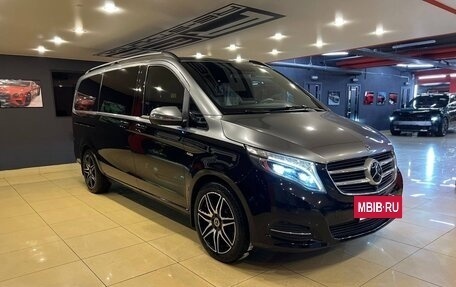 Mercedes-Benz V-Класс, 2017 год, 5 650 000 рублей, 12 фотография