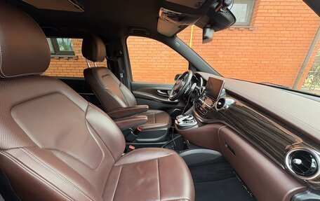 Mercedes-Benz V-Класс, 2017 год, 5 650 000 рублей, 16 фотография