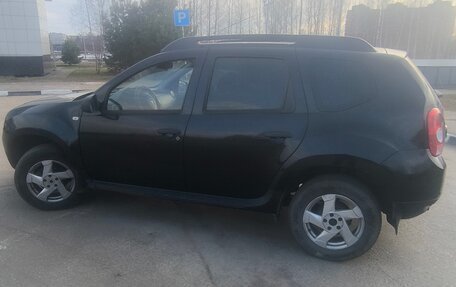 Renault Duster I рестайлинг, 2014 год, 950 000 рублей, 2 фотография