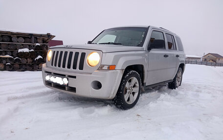 Jeep Liberty (Patriot), 2007 год, 780 000 рублей, 2 фотография