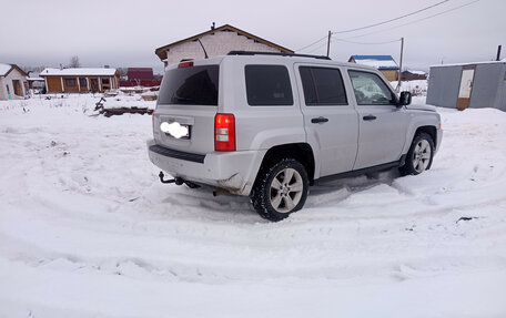 Jeep Liberty (Patriot), 2007 год, 780 000 рублей, 5 фотография