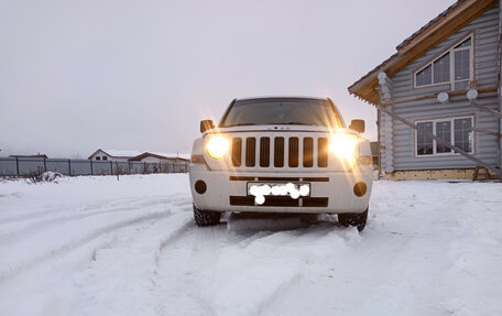 Jeep Liberty (Patriot), 2007 год, 780 000 рублей, 3 фотография