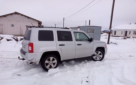 Jeep Liberty (Patriot), 2007 год, 780 000 рублей, 22 фотография