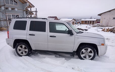 Jeep Liberty (Patriot), 2007 год, 780 000 рублей, 18 фотография