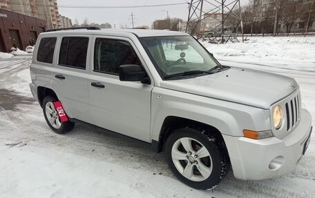 Jeep Liberty (Patriot), 2007 год, 780 000 рублей, 33 фотография