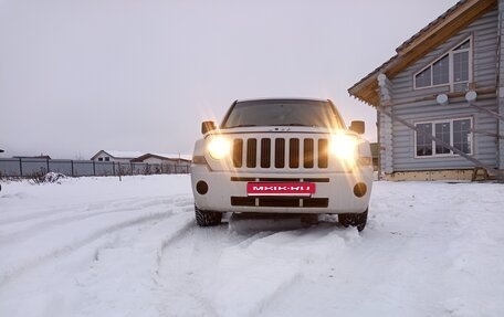 Jeep Liberty (Patriot), 2007 год, 780 000 рублей, 20 фотография