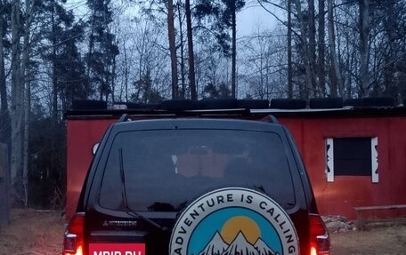 Mitsubishi Montero III, 2001 год, 490 000 рублей, 2 фотография