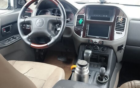 Mitsubishi Montero III, 2001 год, 490 000 рублей, 12 фотография