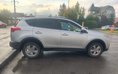 Toyota RAV4, 2015 год, 2 200 000 рублей, 9 фотография