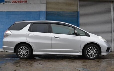 Honda Fit Shuttle I рестайлинг, 2013 год, 981 000 рублей, 2 фотография