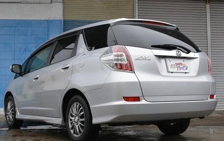 Honda Fit Shuttle I рестайлинг, 2013 год, 981 000 рублей, 3 фотография