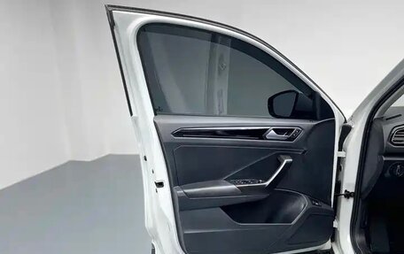 Volkswagen T-Roc I, 2022 год, 1 560 000 рублей, 12 фотография