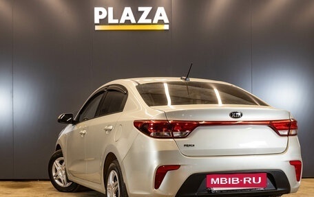 KIA Rio IV, 2017 год, 1 099 000 рублей, 4 фотография