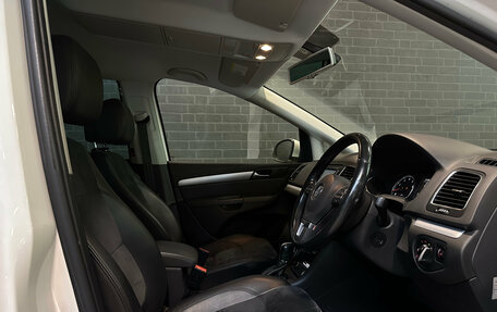 Volkswagen Sharan II, 2012 год, 1 445 000 рублей, 11 фотография