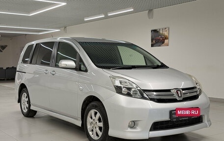Toyota ISis I, 2012 год, 1 300 000 рублей, 3 фотография
