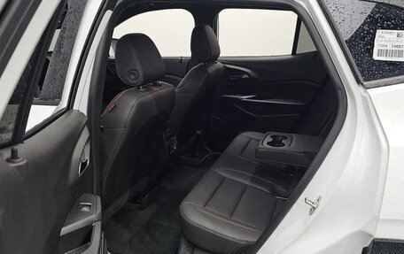 Chevrolet Trax, 2023 год, 1 654 000 рублей, 12 фотография