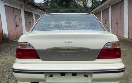 Daewoo Nexia I рестайлинг, 2004 год, 180 000 рублей, 7 фотография