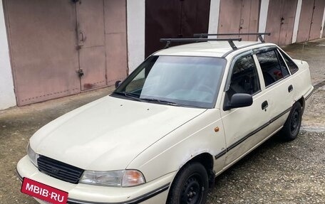 Daewoo Nexia I рестайлинг, 2004 год, 180 000 рублей, 1 фотография