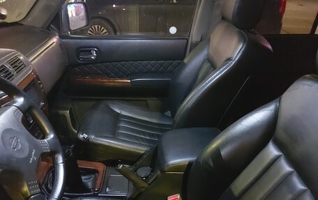 Nissan Patrol, 1998 год, 2 500 000 рублей, 8 фотография