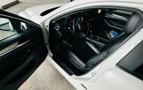 Mazda 6, 2021 год, 2 750 000 рублей, 7 фотография