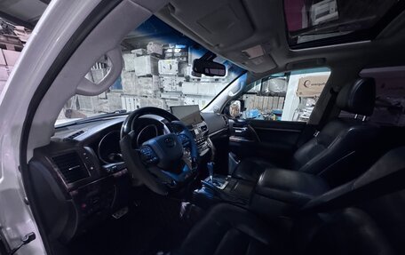 Toyota Land Cruiser 200, 2015 год, 5 000 000 рублей, 8 фотография